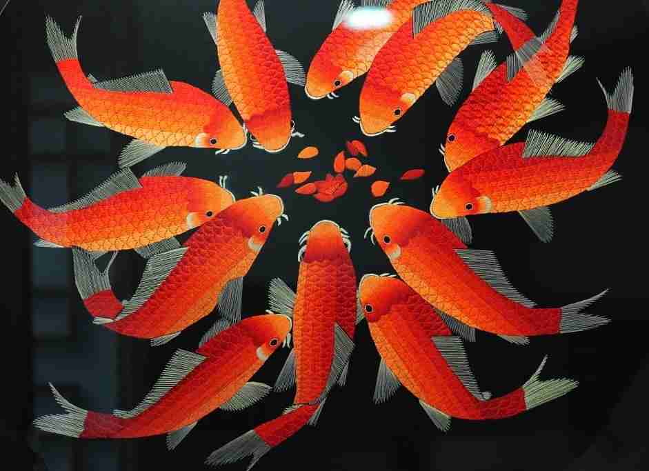 What Do Fish Symbolize In Chinese Culture