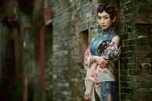Read more about the article What Does Qipao&Cheongsam Mean?-Chinese dress by women