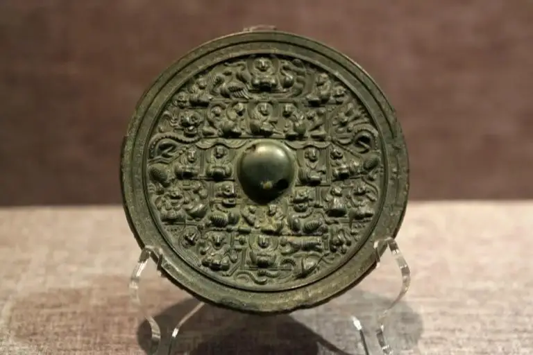 What Is A Chinese Magic Mirror?Antique Bronze Mirror