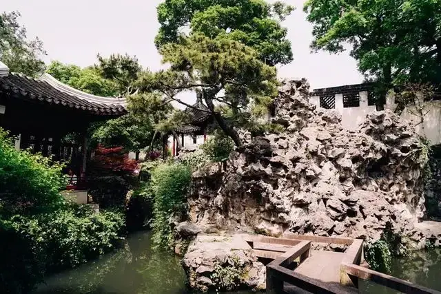 rocks in chinese gardens